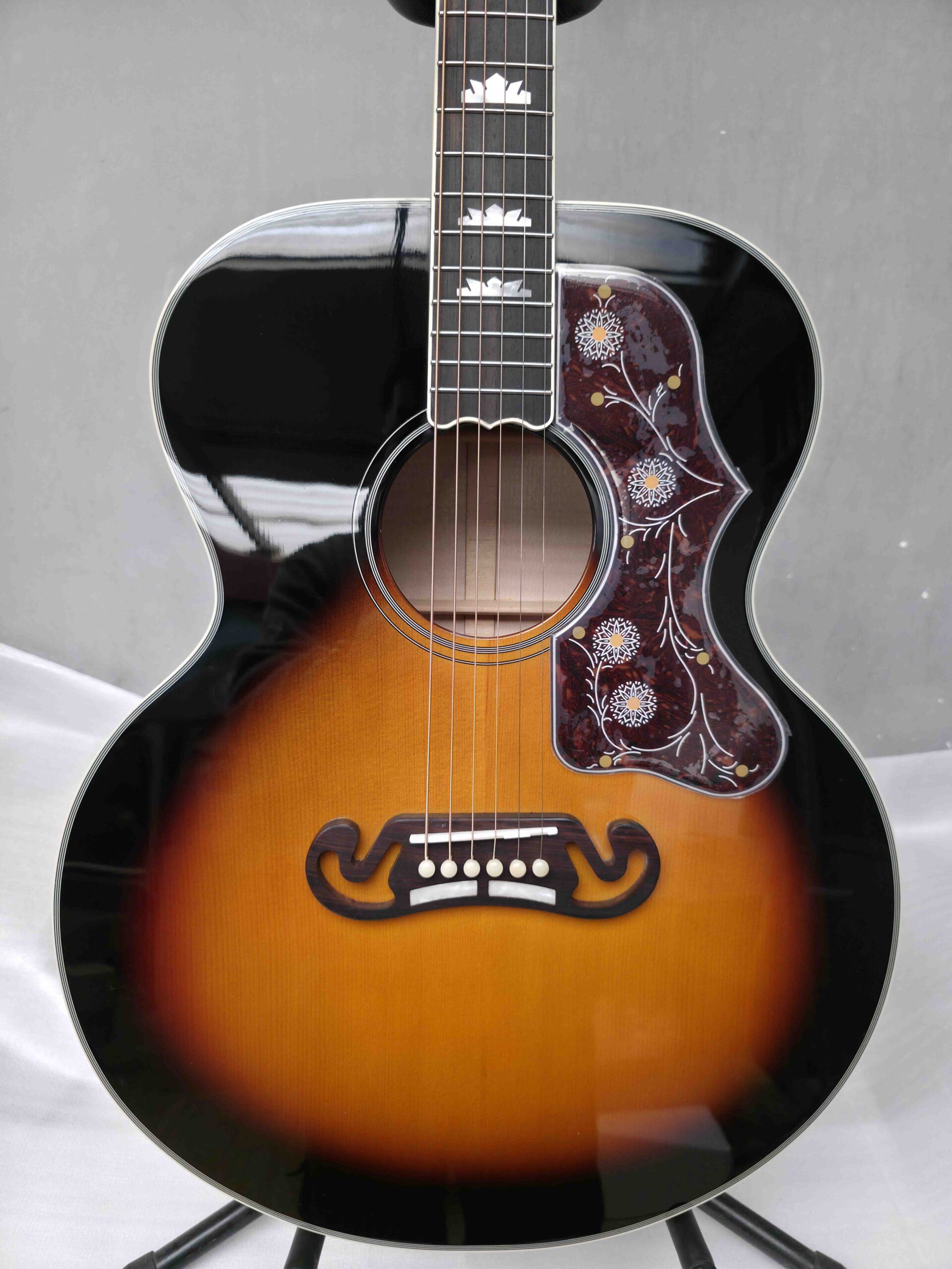J200 J200 Vintage Sunburst+Hardcase – Glory Guitar